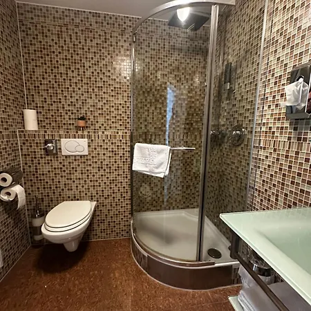 מלון Metzgerei Herbst